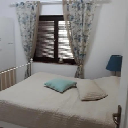 Διαμέρισμα Tiha Noc *